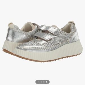 Dolce Vita Demo Sneaker